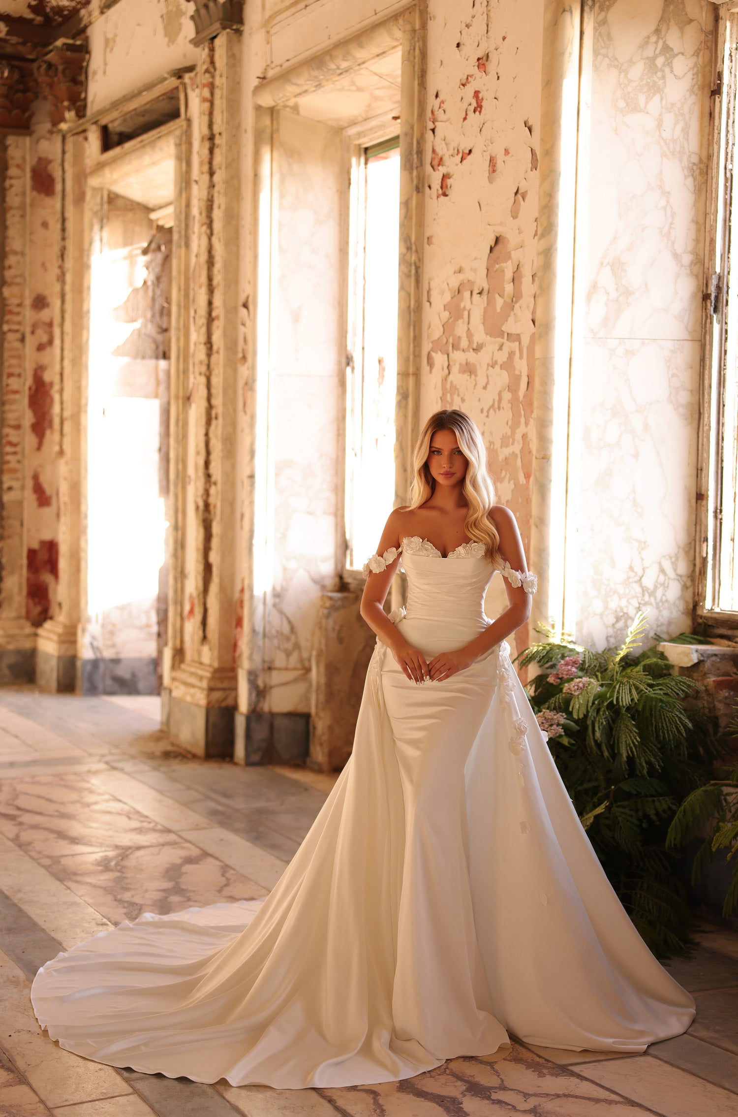 Buy Amarra Wedding Dress Style Ariana 44012