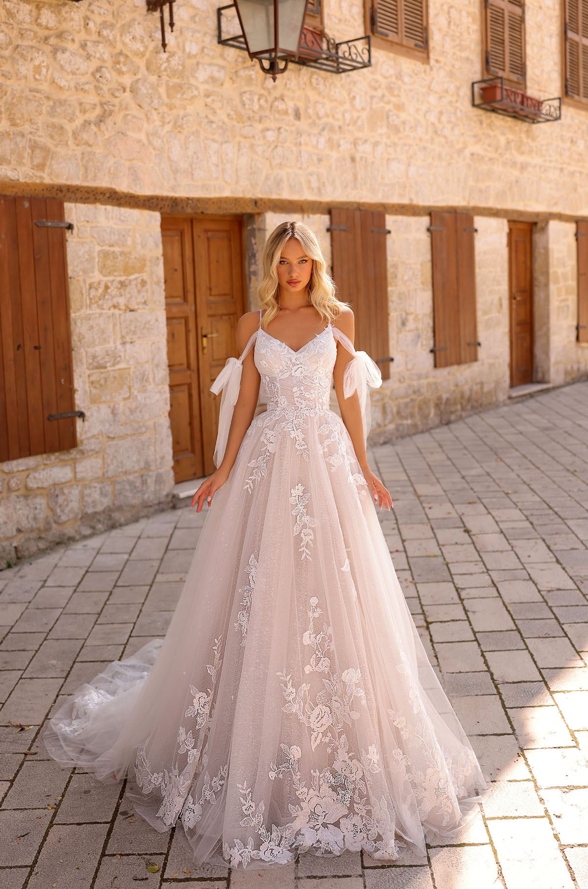 Buy Amarra Wedding Dress Style Chloe 85721 | Amarra AMARRA Buy Amarra Wedding Dress Style Chloe 85721 | Amarra AMARRA